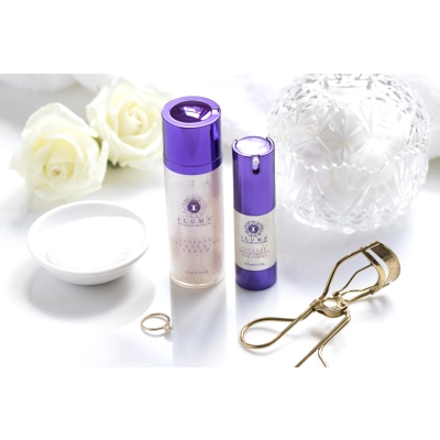 IMAGE ILUMA Intense Brightening Eye Crème intensywna redukcja cieni obrzęków i poprawa gęstości skóry komfortowy krem 15 ml